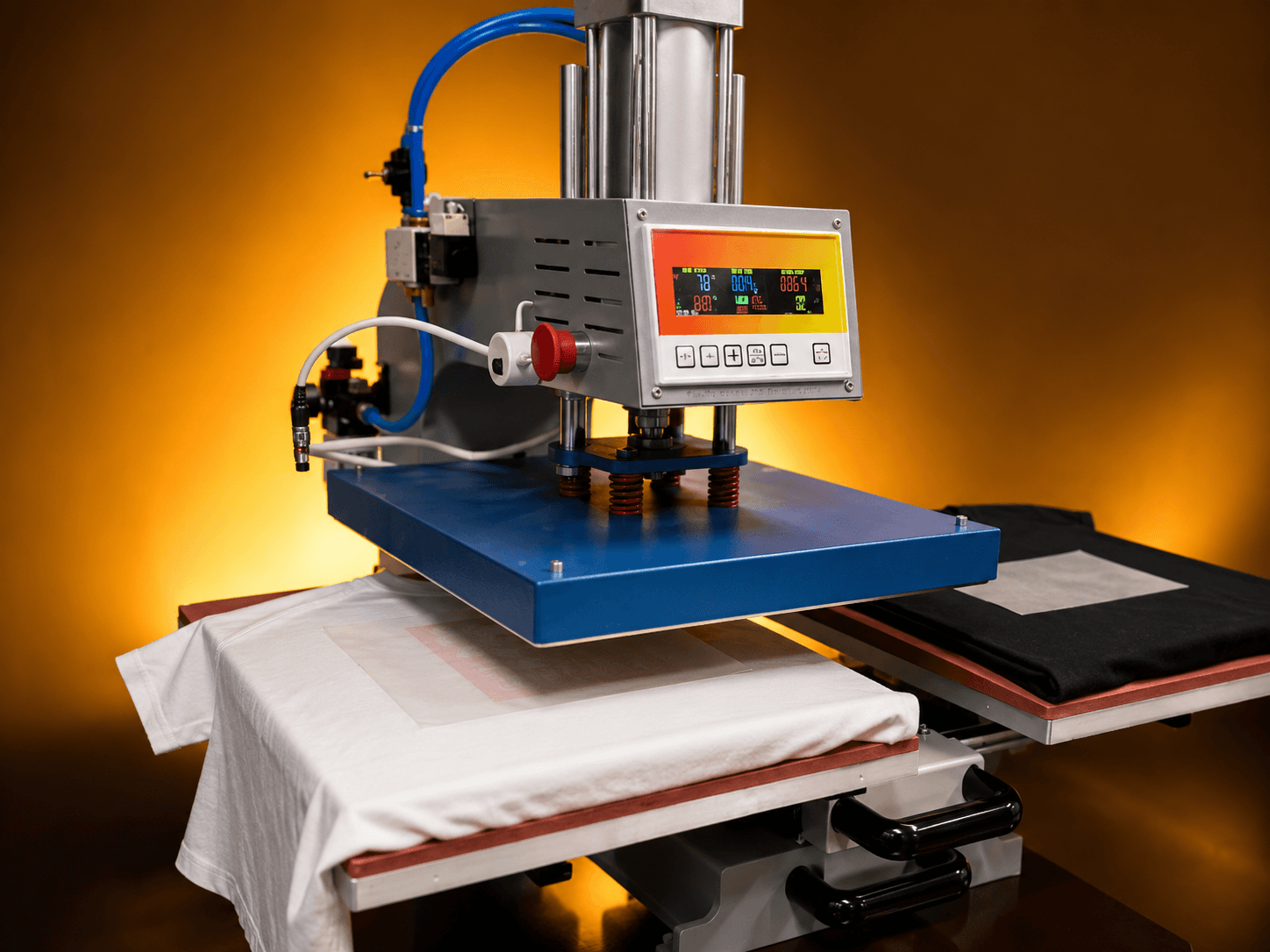 1. Pneumatický produkčný termolis 2× 40 × 40 cm
